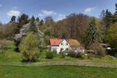 Landhausidylle - Einfamilienhaus mit 249,00 m&sup2; in Grävenwiesbach zum Kaufen