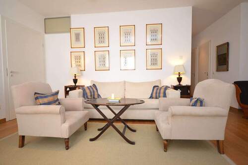 Wohnen - 2 Zimmer Etagenwohnung in Frankfurt am Main