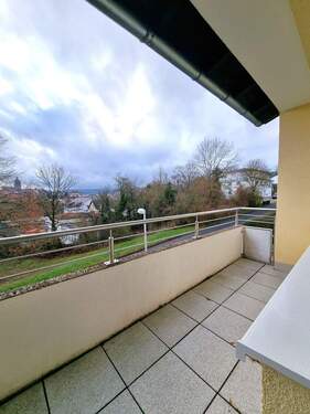 20251218_143952.jpg - 3 Zimmer Etagenwohnung zur Miete in Bad Wildungen