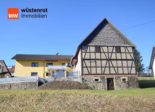 Aussenansicht - Platz für Familie, Hobbys und Ideen - Einfamilienhaus mit Scheune und großem Grundstück in Schotten-Sichenhausen