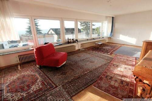 OG Wohnzimmer mit Fensterfront nach Südwesten - 