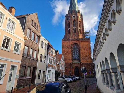 KIRCHENSTR. 8 - Strassenansicht - 4 Zimmer Mehrfamilienhaus, Wohnhaus zum Kaufen in Buxtehude
