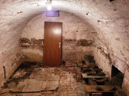 Gewölbekeller - Mehrfamilienhaus, Wohnhaus in Waiblingen