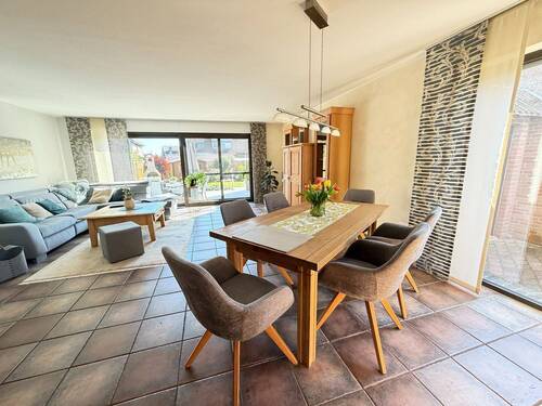 Wohnen/ Essen - 