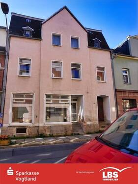 Straßenansicht - Stadthaus sucht Sie! - 48.000,00 EUR Kaufpreis, ca.  168,00 m² Wohnfläche