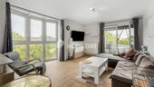Wohnzimmer 1 - Attraktive 3-Zimmer-Wohnung mit Balkon und Top-Energiekennwert