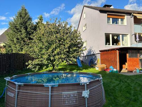 Garten - 8 Zimmer Mehrfamilienhaus, Wohnhaus zum Kaufen in Hiddenhausen