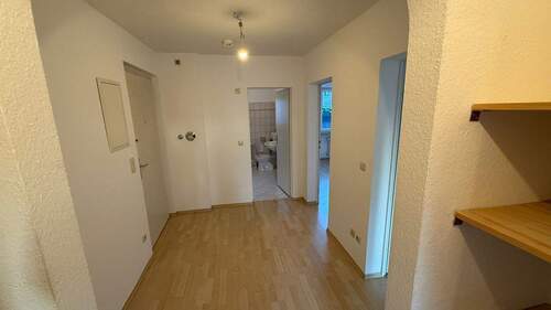 dfbe3e2d-f9cd-4afb-aa5c-81d59f06d361.JPG - renovierte 2 Zimmer-Wohnung mit Balkon in Nürnberg UnterbürgEbensee