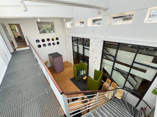 Atrium mit Glasdach - 