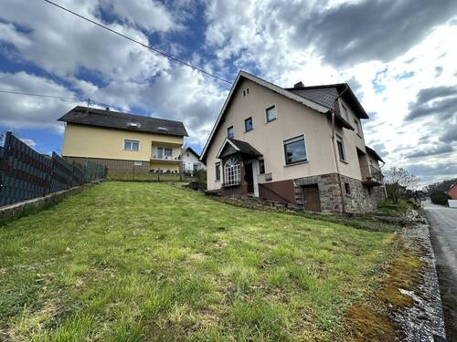 Außenansicht - 4 Zimmer Einfamilienhaus in Mengerschied