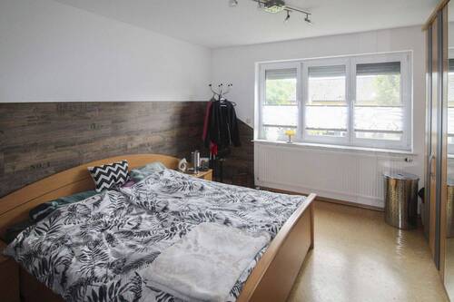 Schlafzimmer UG - 