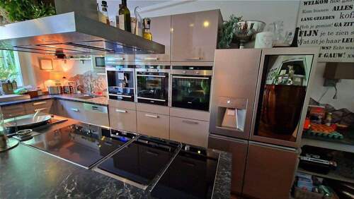 Einbauküche - Exklusives Einfamilienhaus im Musikviertel