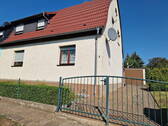 Bild 1 - Ihr neue Zuhause in ruhiger Lage - ideal für Familie, Paare & Handwerker