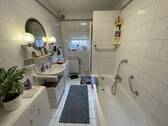 Bad EG-Wohnung - 