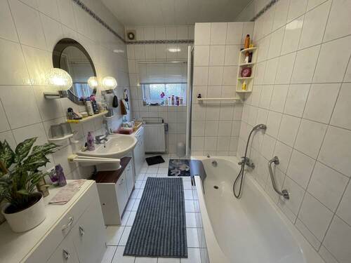 Bad EG-Wohnung - 