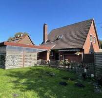 Zweifamilienhaus mit großem Garten in Accum - Schortens