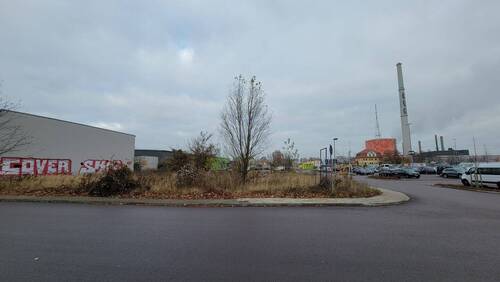 Bild 2 - ca. 1.460 großes Baugrundstück für Gewerbe