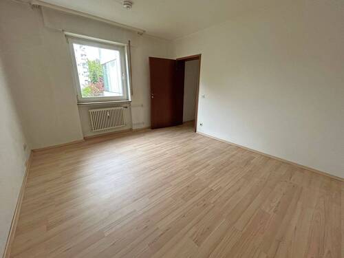 Schlafzimmer - 2 Zimmer Etagenwohnung in Ludwigshafen am Rhein