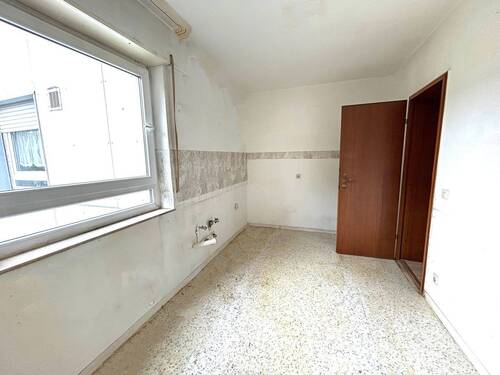 Küche - Etagenwohnung mit 75,00 m&sup2; in Ludwigshafen am Rhein zum Kaufen