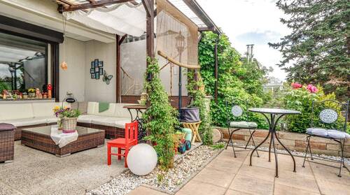 Terrasse am Haus - 