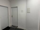 Eingang Wohnung - 2 Zimmer Etagenwohnung in Heilbronn