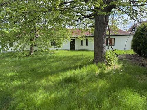 Außenansicht - 5 Zimmer Einfamilienhaus zum Kaufen in Radeberg