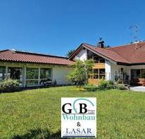Großes Einfamilienhaus mit Schwimmhalle in Mengen