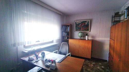 Kinder-Arbeitszimmer EG - 