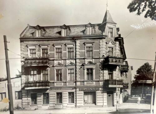 Objekt_1920 - Leerstehendes, entkerntes, Wohn- und Geschäftshaus