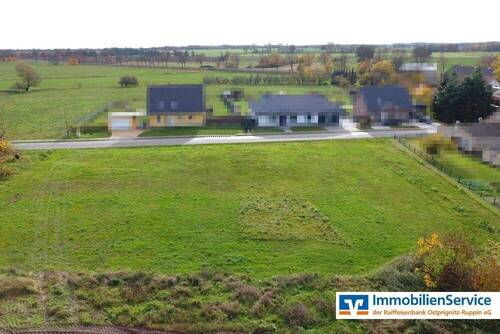 Bild 2 - Grundstück zum Kaufen in Kyritz