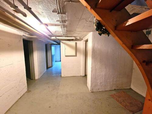 Treppenhaus - Flur UG. - 