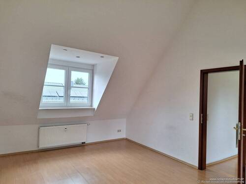 Wohnzimmer - Etagenwohnung mit 49,00 m&sup2; in Reinsberg / Hirschfeld zur Miete