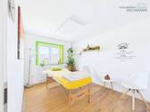 Behandlungsraum 1 im Anbau im EG - 