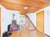 Diele im Bestandsbau im EG - 7 Zimmer Einfamilienhaus zum Kaufen in Niederwinkling / Seiderau