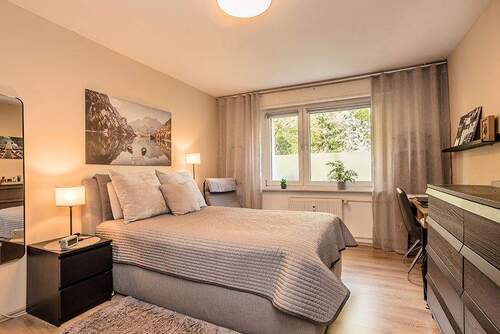 Schlafzimmer - Etagenwohnung mit 80,50 m&sup2; in Berlin zum Kaufen