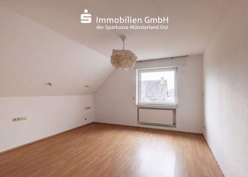 Schlafzimmer im Dachgeschoss - 