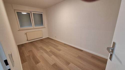 Gäste-Zimmer / Büro - 3 Zimmer Etagenwohnung in Mannheim / Waldhof