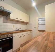 Moderne Wohlfühlwohnung mit Einbauküche und sonnigem Balkon! - Chemnitz Markersdorf