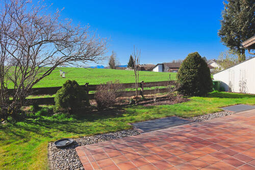 Terrasse mit Freiblick - 