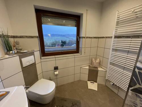 Badezimmer Erdgeschoss - 