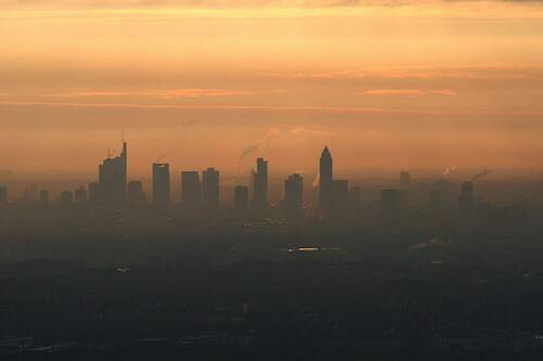 Frankfurt bei Sonnenuntergang - 