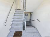 Treppenhaus - Etagenwohnung mit 94,00 m&sup2; in Bremen zum Kaufen