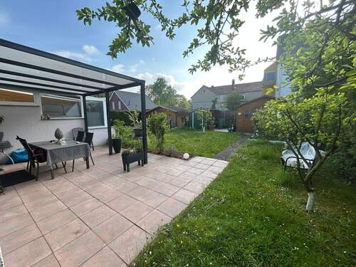 Terrasse - 4 Zimmer Reihenendhaus in Bielefeld
