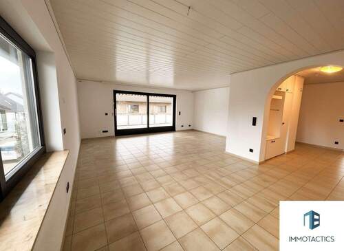 Wohnzimmer geräumt - 