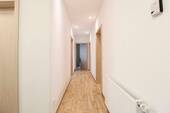 Flur (3) - 
