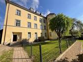 Außenansicht Eingang - 2 Zimmer Etagenwohnung zur Miete in Bad Brückenau