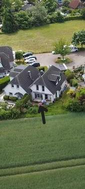 Blick vom Feld aus 2 - 4 Zimmer Doppelhaushälfte zum Kaufen in Börnsen