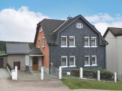 Ansicht - 8 Zimmer Einfamilienhaus zum Kaufen in Rosenthal