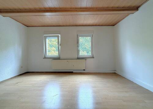 Zimmer DG - Mehrfamilienhaus, Wohnhaus in Forchheim zum Kaufen