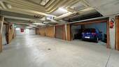 Großzügiger, abschließbarer Tiefgaragenstellplatz - 